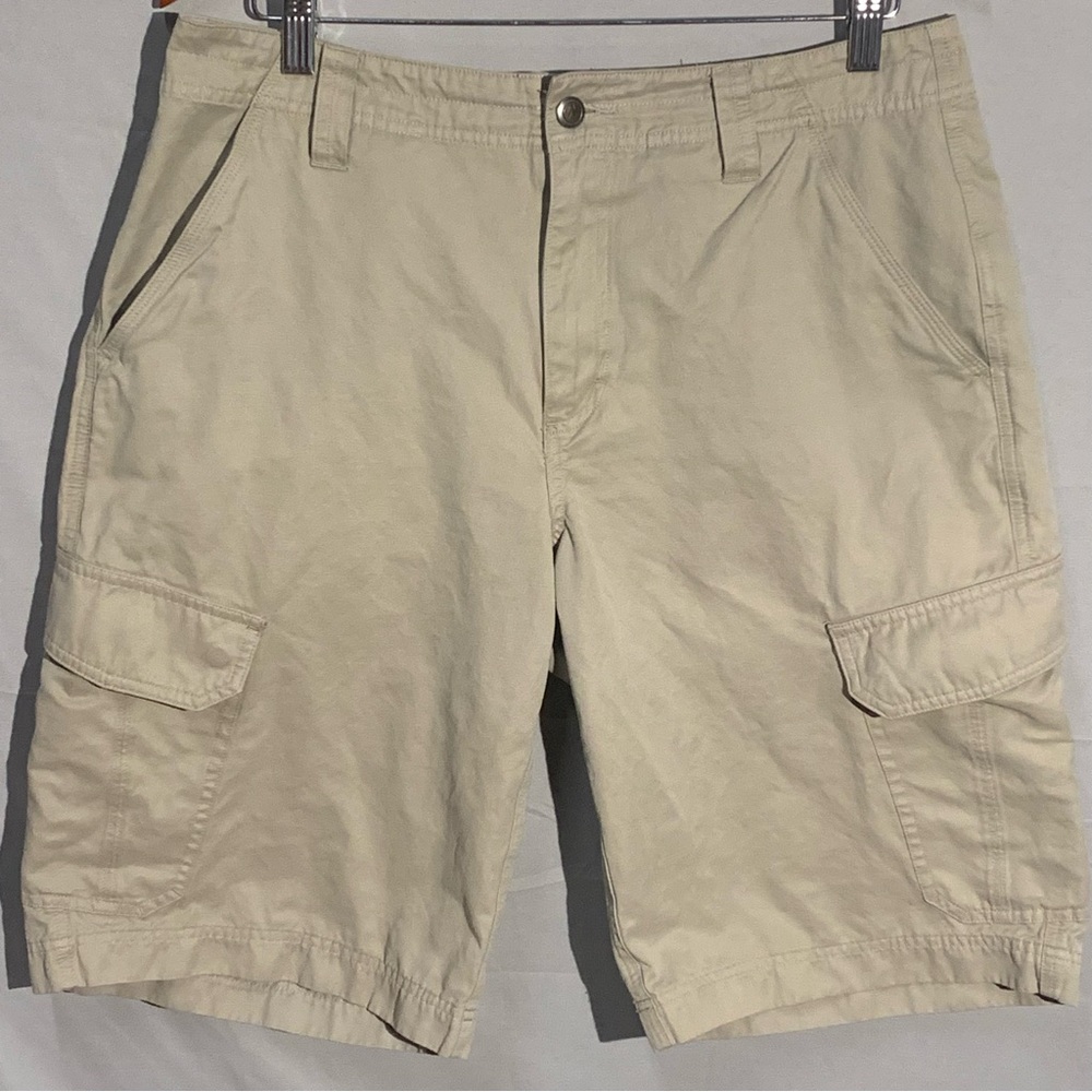 Marmot Shorts Mens 32 Beige Cargo Button Fly LightWeight Formal Fall Golf